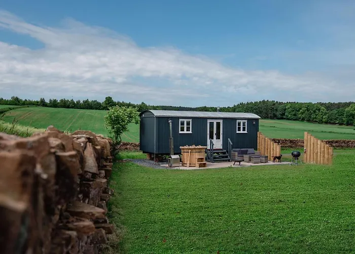 Inglewood Shepherd\'S Huts