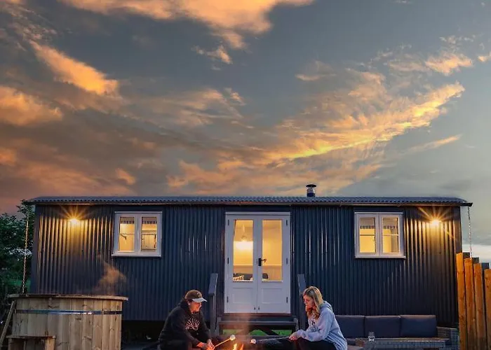 Inglewood Shepherd\'S Huts