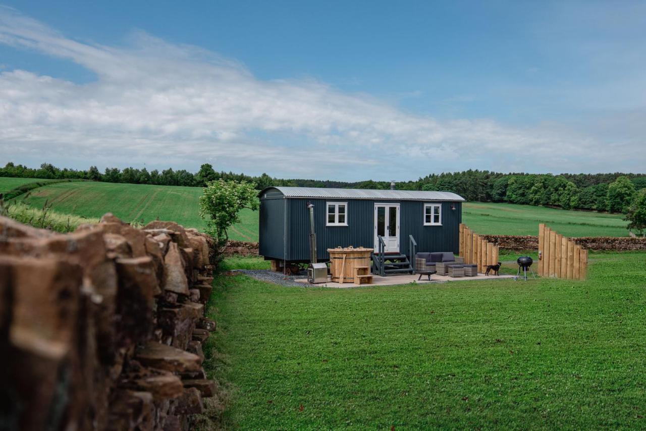 Inglewood Shepherd's Huts Пенрит