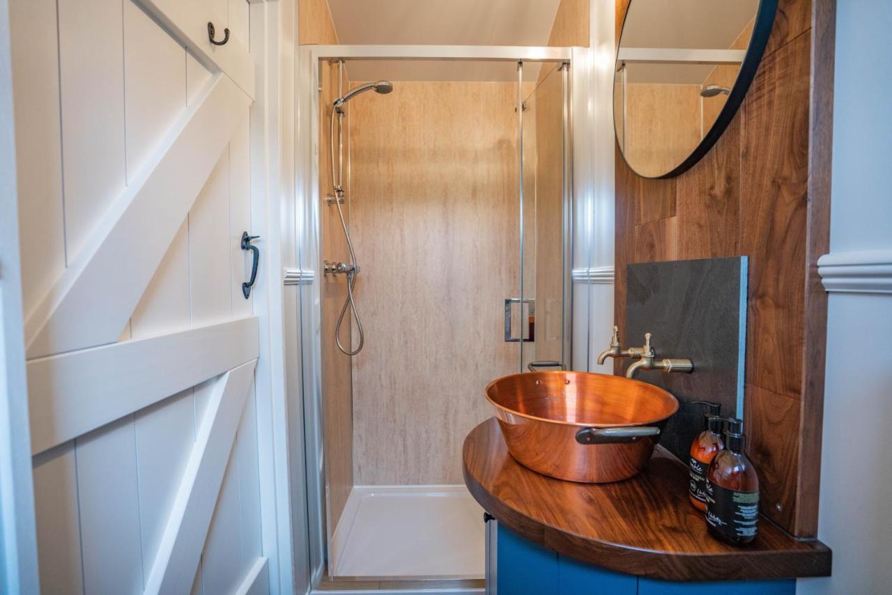 Inglewood Shepherd's Huts Пенрит